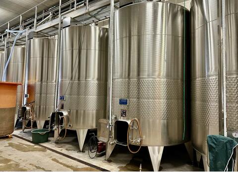 Stainless steel tank - Flat sloping base 150 HL (15,000 litres) MARCHISIO