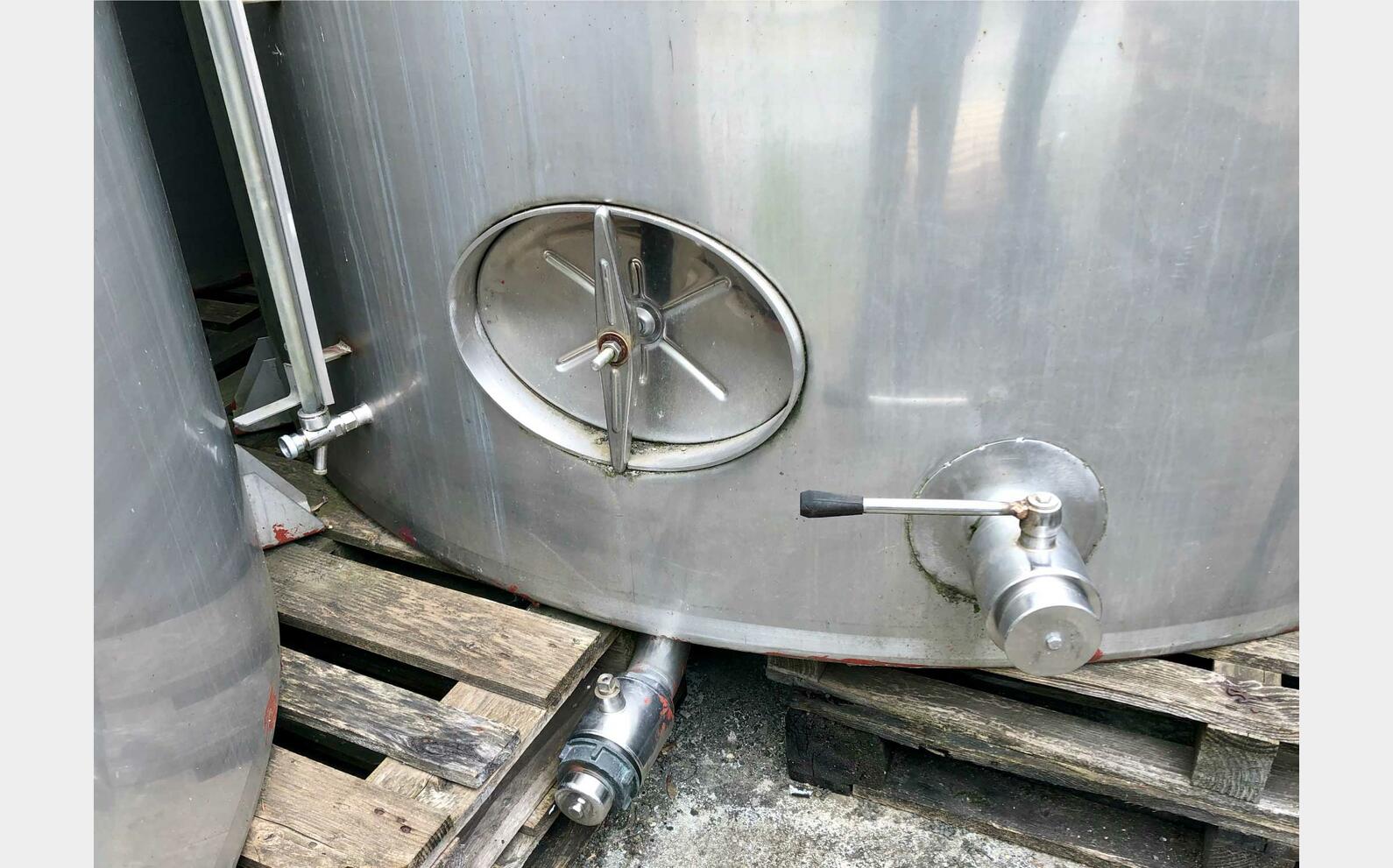 Cuve inox - Stockage 270 HL (27 000 litres)