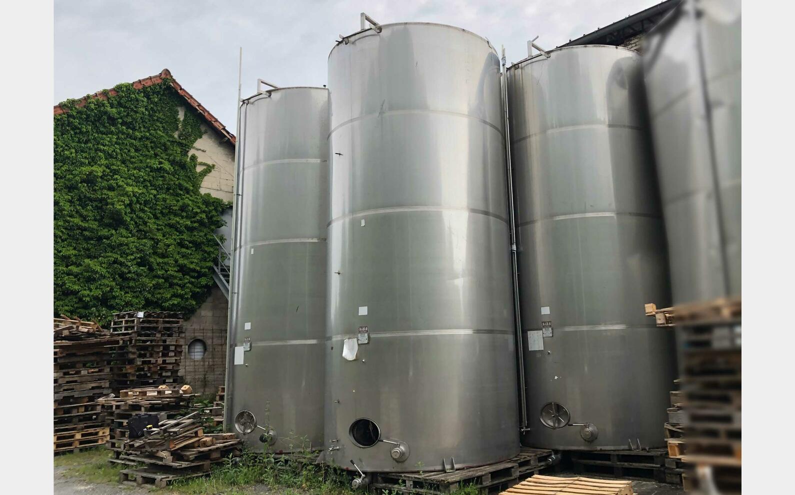 Stainless steel tank - Storage 270 HL (27,000 liters)