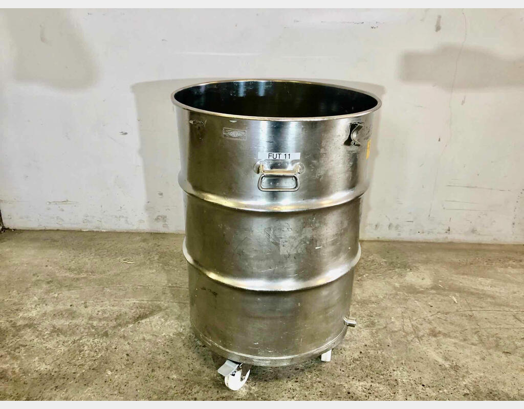304 stainless steel drums  2 HL (200 liters)