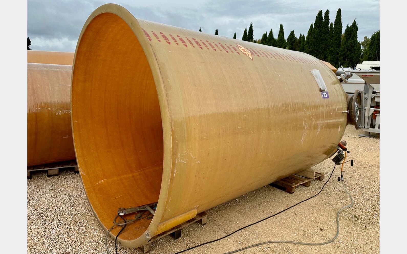 Fibreglass bowl 100 HL (10,000 litres) CMP