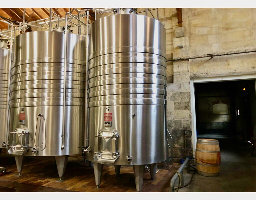 304 stainless steel tank 96 HL (9,600 litres) PIERRE GUERIN