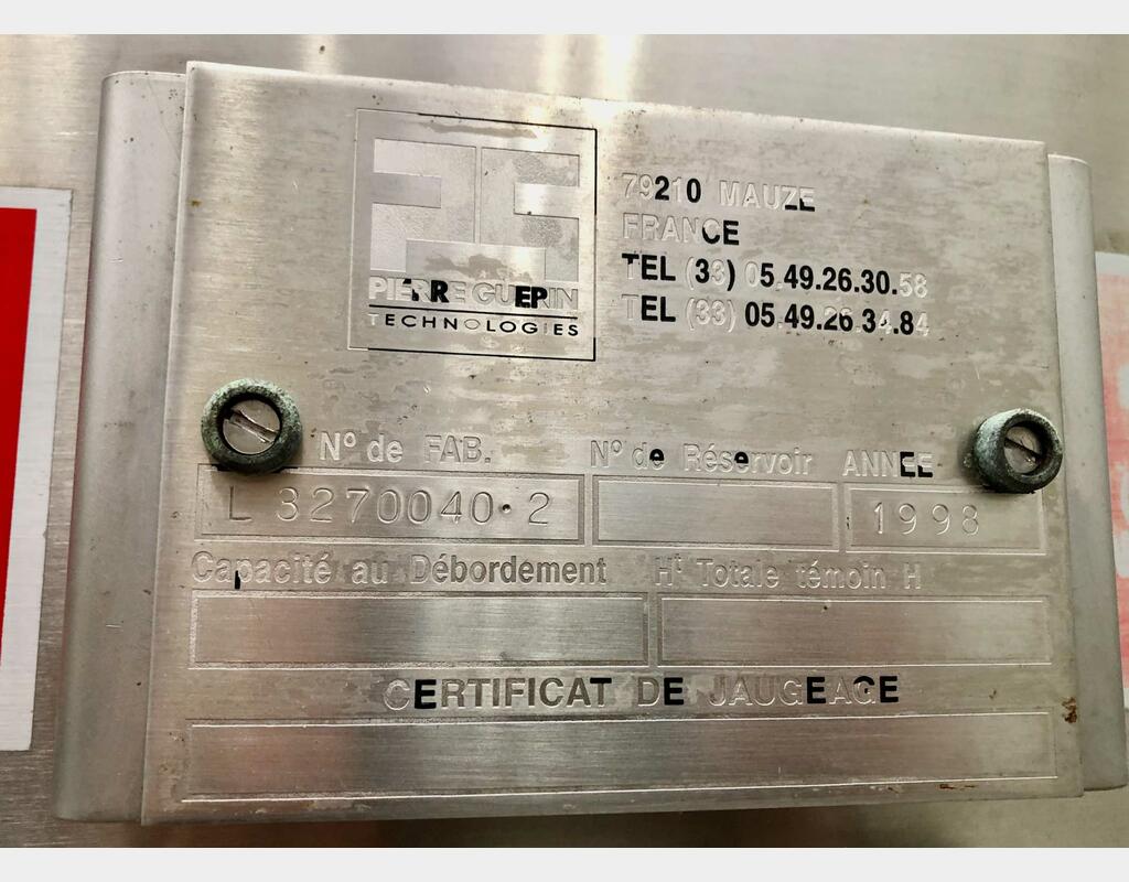 Cuve en acier inox à fond plat - Sur pieds