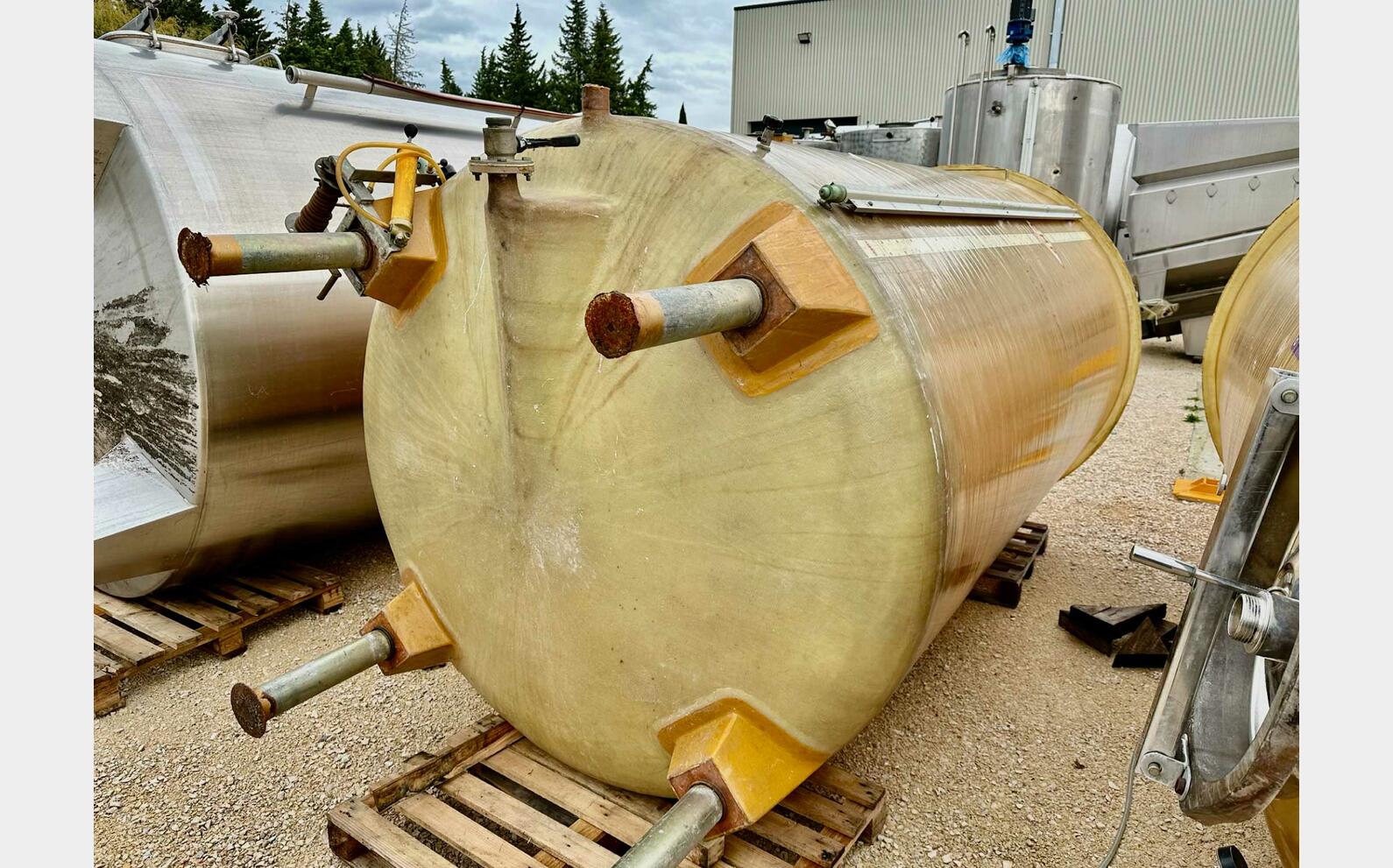 Citerne fibre - Sur pieds 80 HL (8 000 litres) CMP