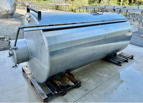 Stainless steel tank - Cylindrical 31 HL (3 100 litres) LAGOUARDE