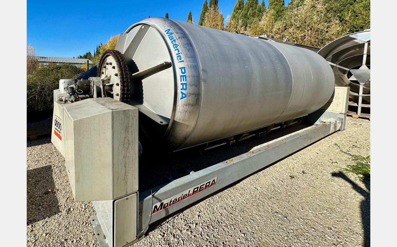 Wine press 240 HL (24,000 litres) PERA
