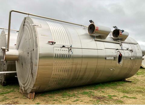 Compartmented stainless steel tank - (150 + 200 + 260 HL)