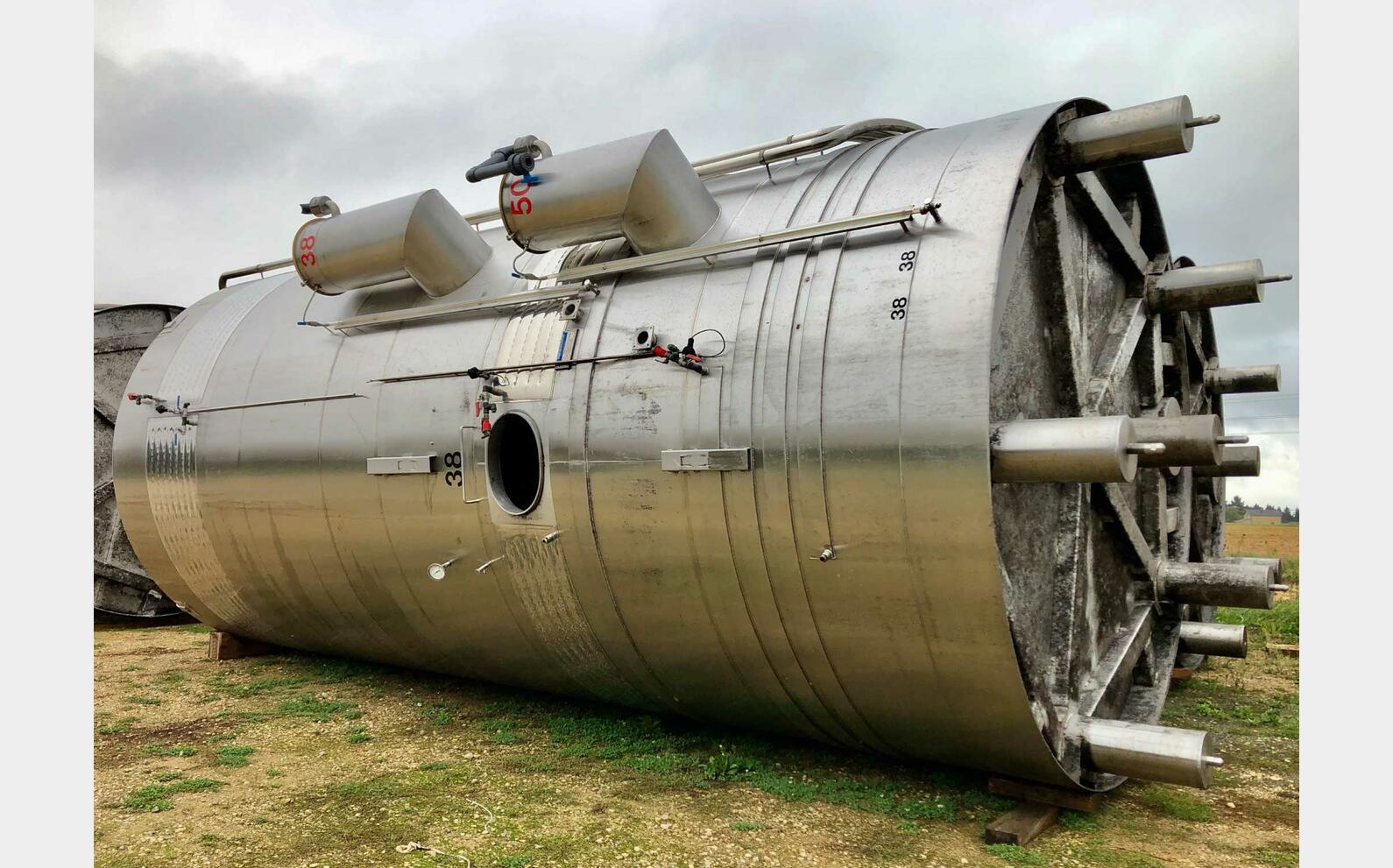 Stainless steel tank - Compart. 610 HL (61 000 liters) MARTINEZ SOLE