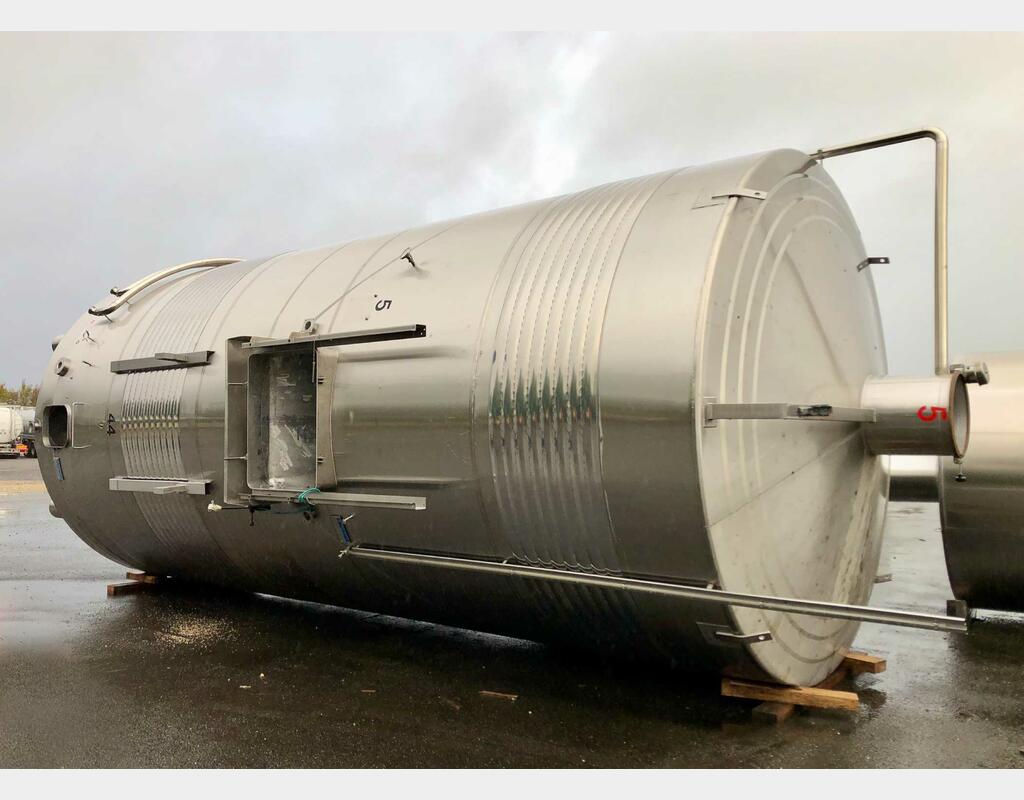 Compartmented stainless steel tank - 250 + 350 HL