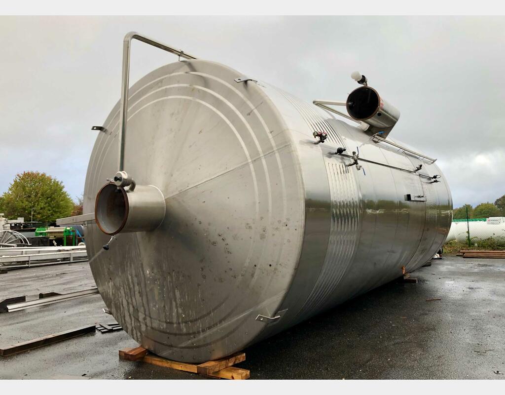 Compartmented stainless steel tank - 250 + 350 HL