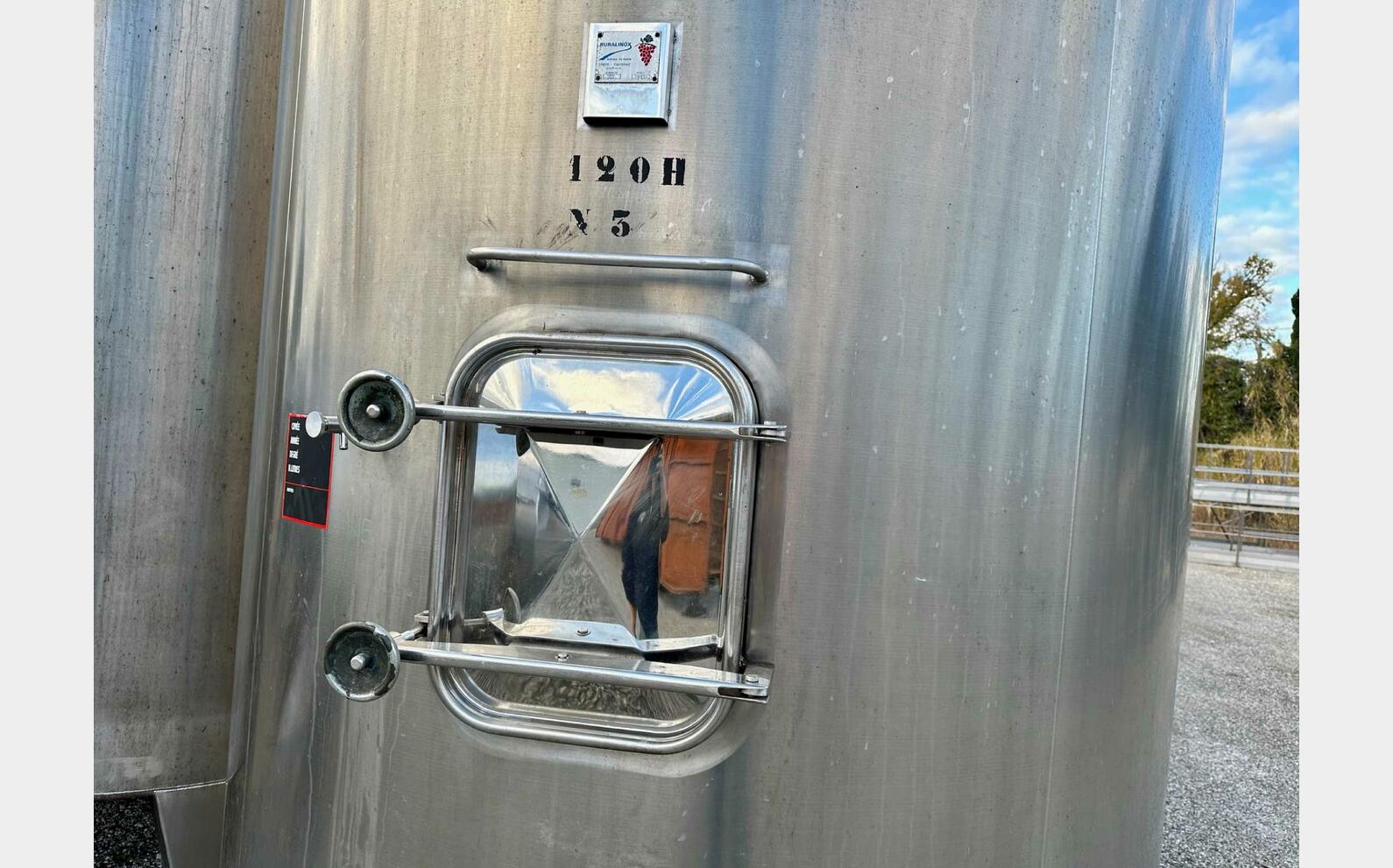 Ss tank - On legs 120 HL (12,000 litres) RURALINOX