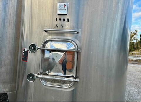 Ss tank - On legs 120 HL (12,000 litres) RURALINOX