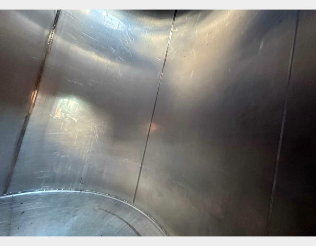 304 stainless steel storage tank - Conical bottom on feet