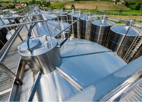 316 stainless steel tank - In-ground with flat sloping base