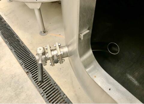 304L Stainless steel tank - Flat bottom - On feet