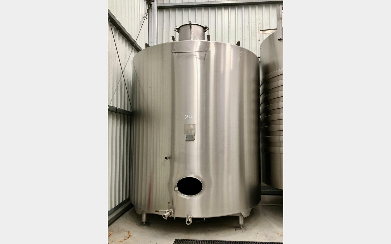 Stainless steel tank - Flat bottom 189 HL (18,900 litres) PIERRE GUERIN