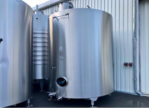Cuve inox 304L - Fond plat 189 HL (18 900 litres) PIERRE GUERIN