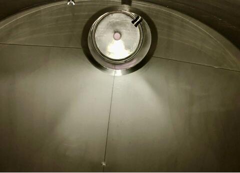 Cuve inox 304L - Isol&eacute;e + circuit 118 + 106 = 224 HL (22 400 litres) PIERRE GUERIN