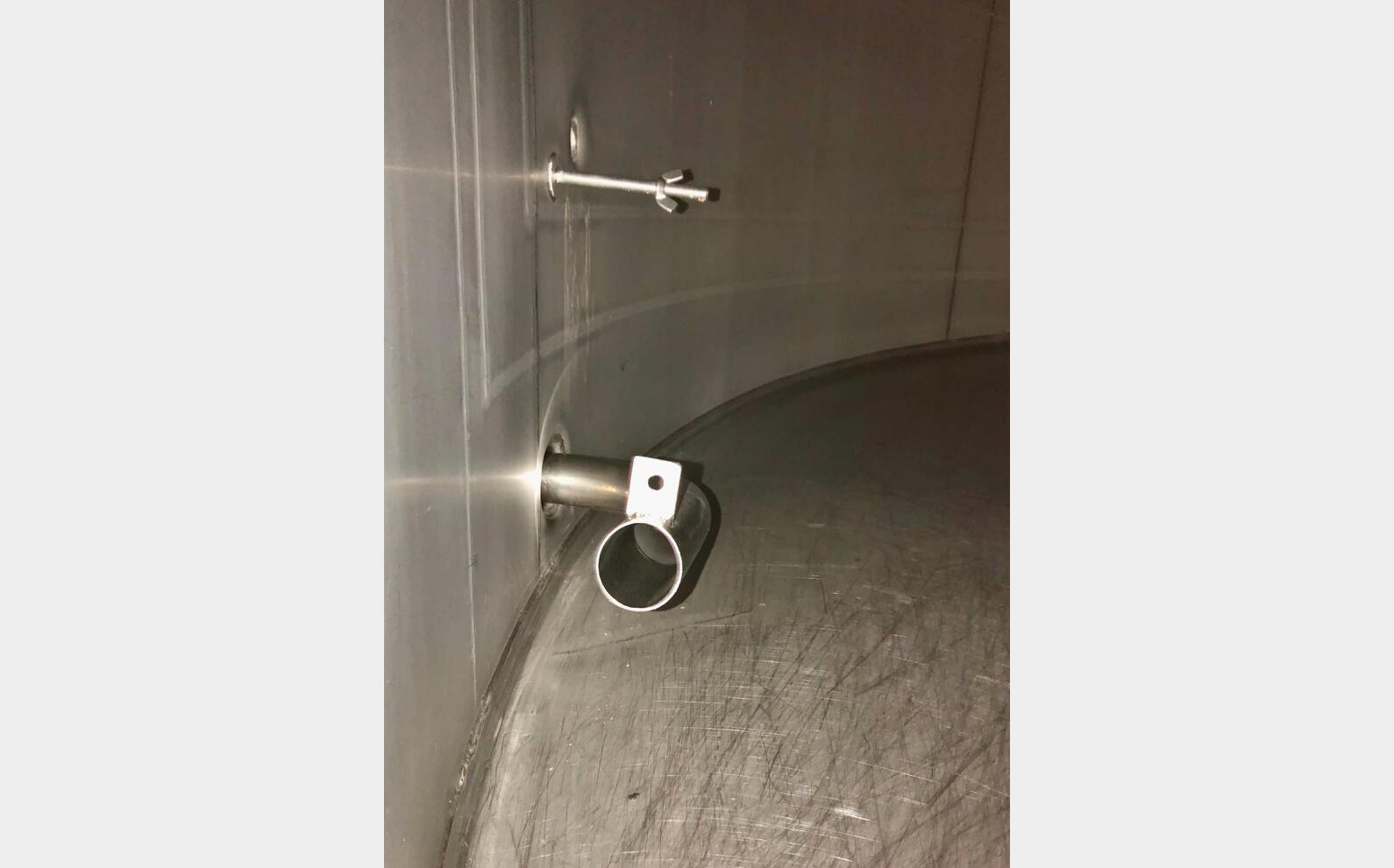 Cuve inox 304L - Isol&eacute;e + circuit 118 + 106 = 224 HL (22 400 litres) PIERRE GUERIN