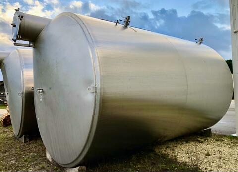 Cuve inox 304L - Isol&eacute;e + circuit 118 + 106 = 224 HL (22 400 litres) PIERRE GUERIN