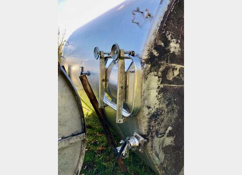 304L stainless steel tank 138 HL (13,800 litres) ETA