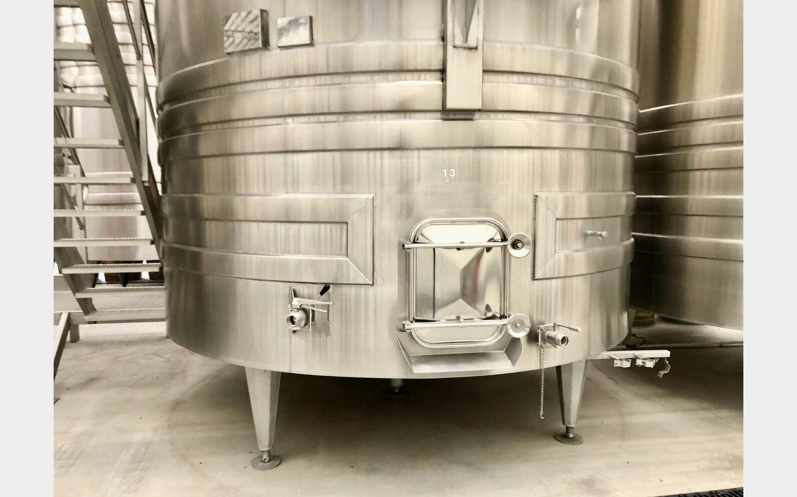 Cuve inox 304L compart thermo 91 + 134 = 225 HL (22 500 litres) PIERRE GUERIN