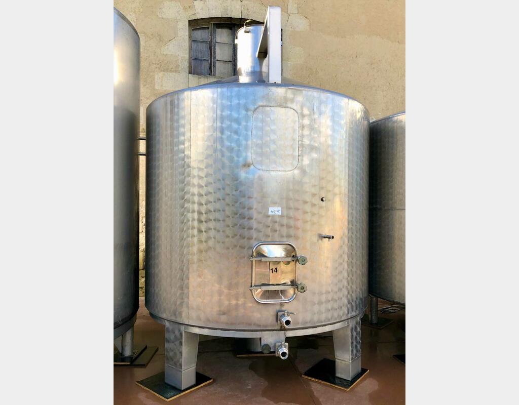 Vertical 304L stainless steel tank - Conical bottom on feet