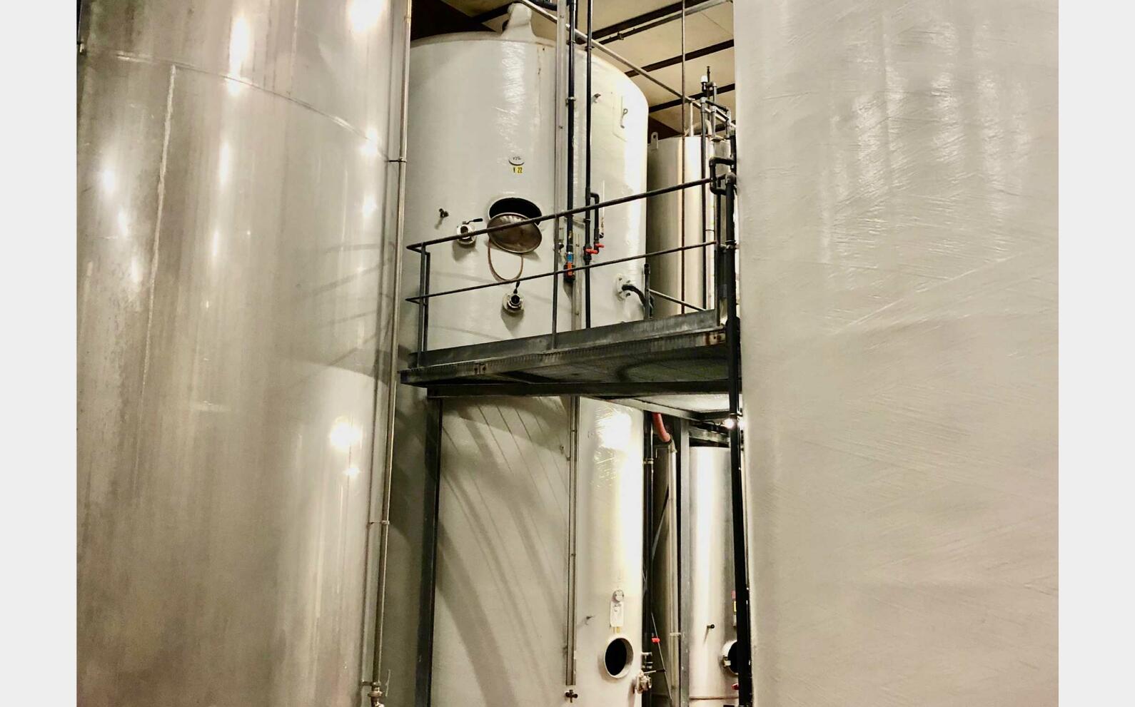 Cuve fibre - Compartiment&eacute;e 375 HL (37 500 litres)