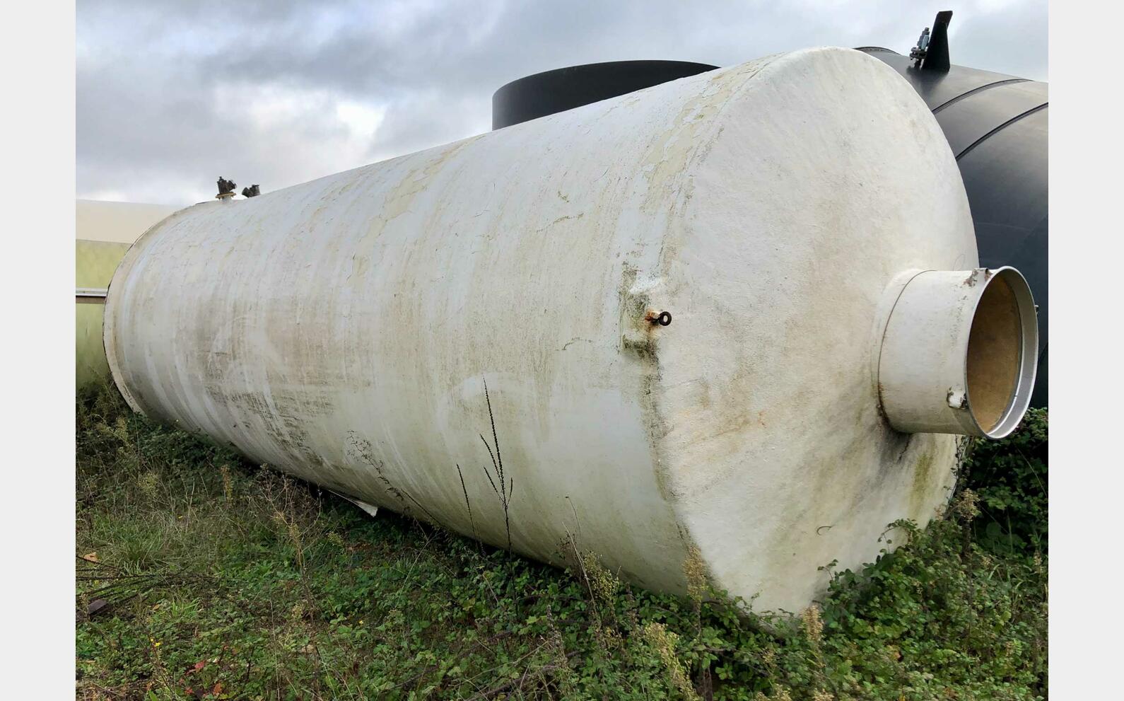 Fiber tank - Closed 300 HL (30 000 litres)
