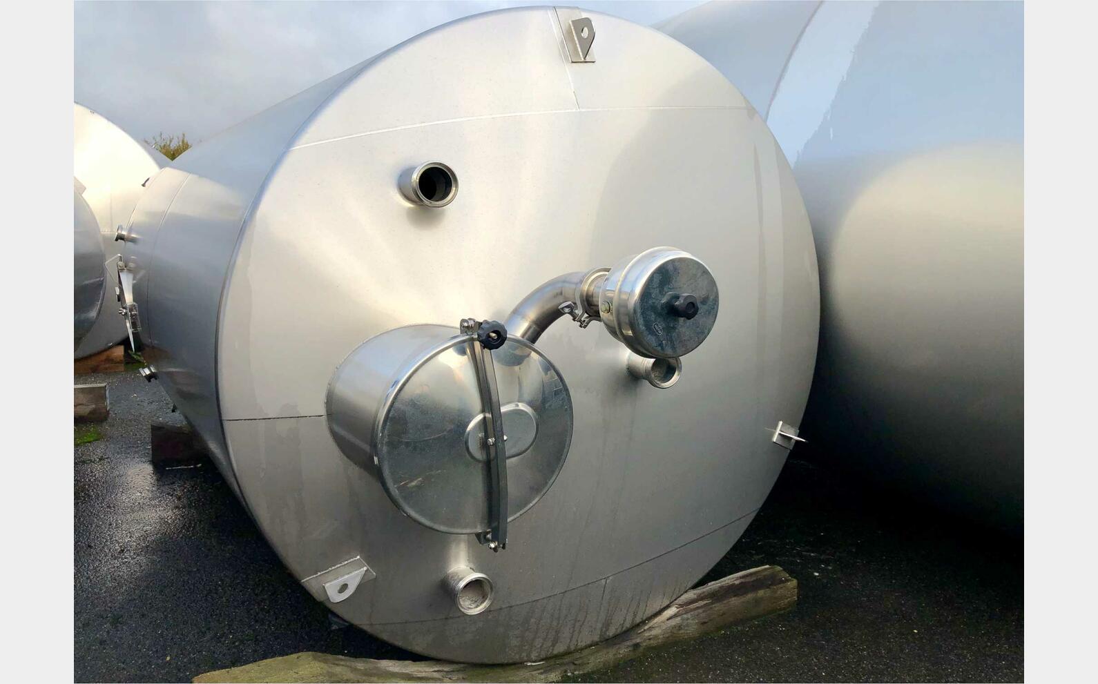 316L SS tank - Conical bottom 101 HL (10 100 liters) ARSILAC