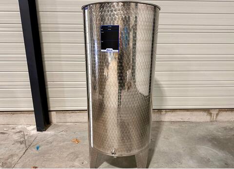 304 stainless steel tank - Curved bottom - Floating hat - SPABP700 model