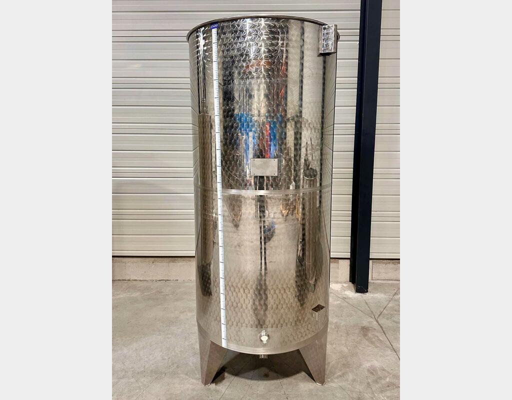 304 stainless steel tank - Convex bottom - Model SPABP1500