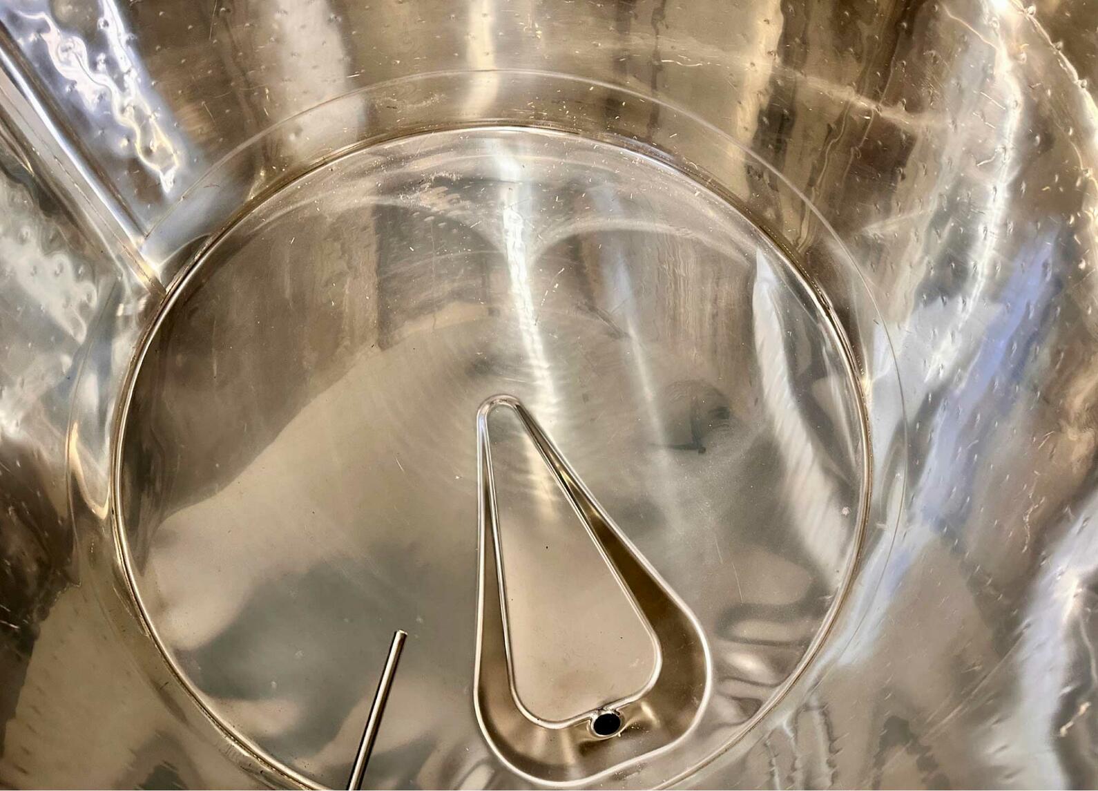 Cuve inox 304 chass&icirc;s pr&eacute;hensible 10.28 HL (1028 Litres) ARSILAC