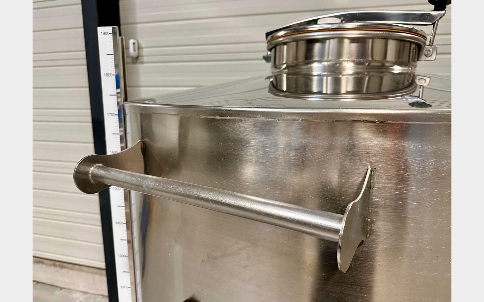 Cuve inox 304 - Ferm&eacute;e 17.8 HL (1 789 litres) ARSILAC