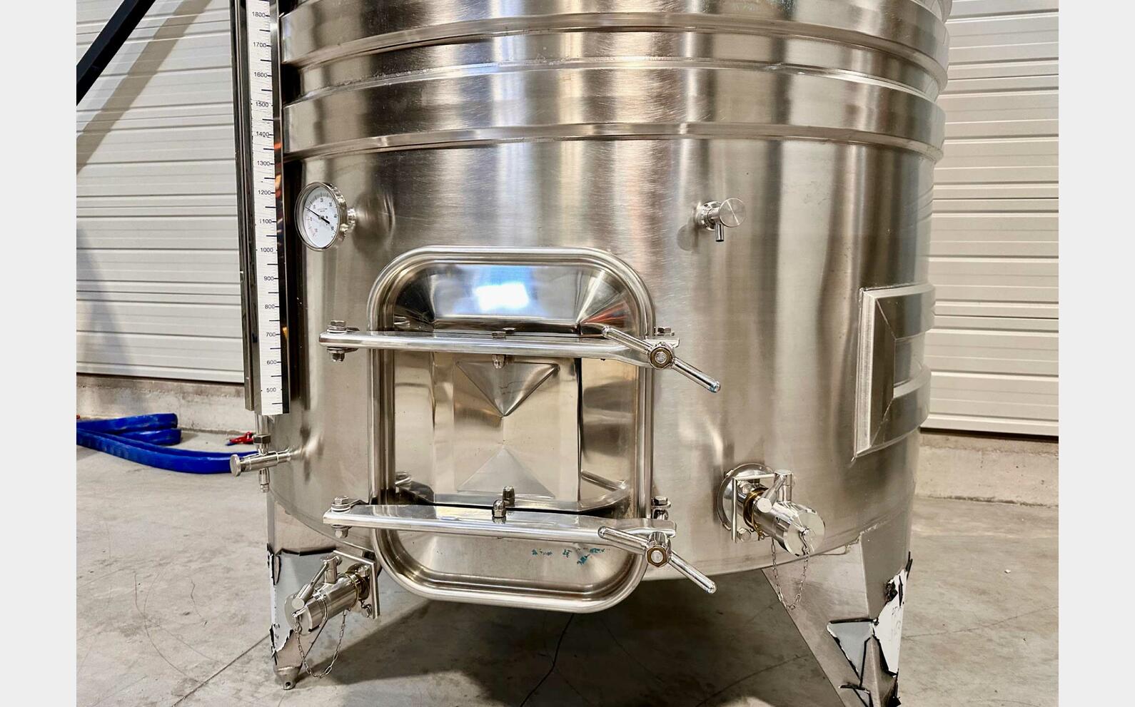 304 ss tank - Coil circuit 52 HL (5 205 Litres) ARSILAC
