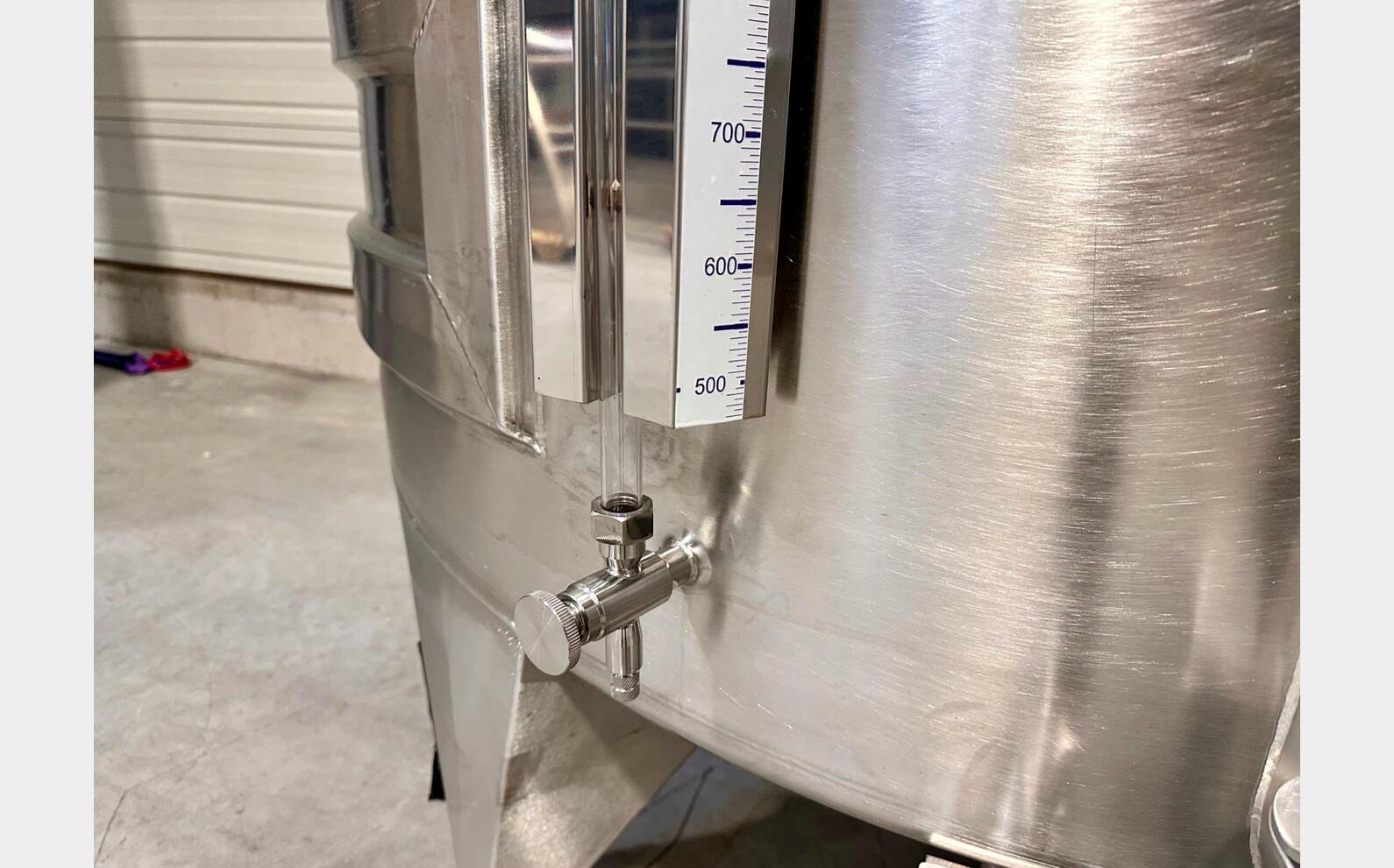 304 ss tank - Serpentine circuit 48.8 HL (4,880 litres) ARSILAC