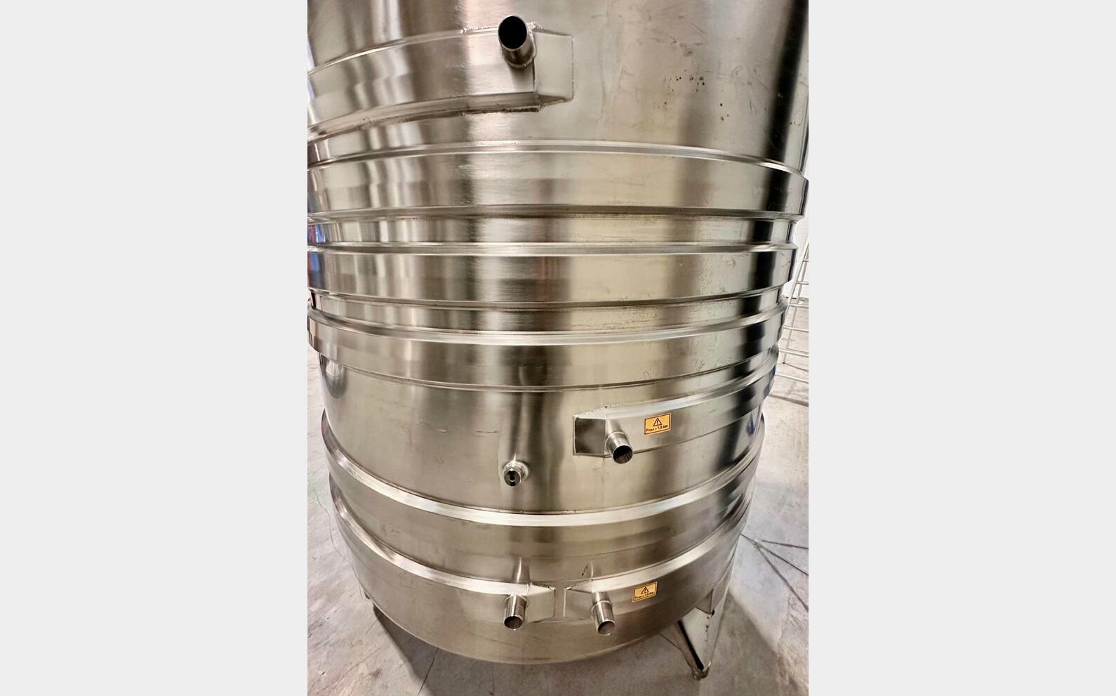 Cuve inox 304 - Circuit serpentin 52 HL (5 205 Litres) ARSILAC