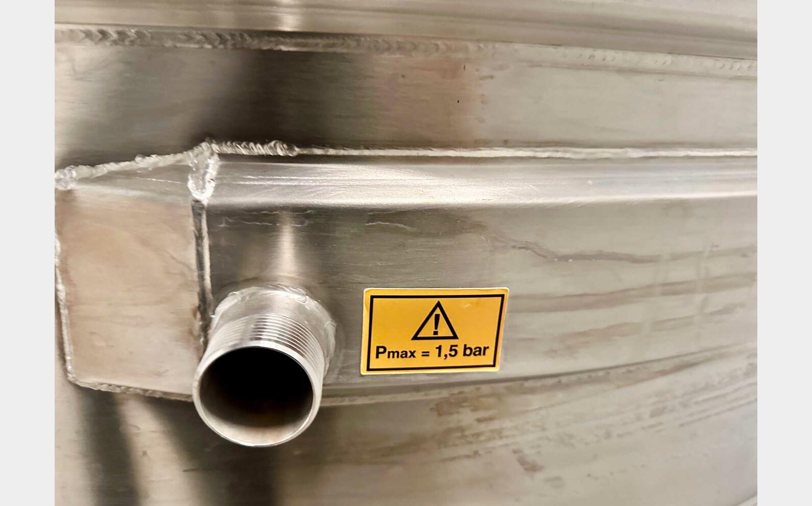 304 ss tank - Coil circuit 48.9 HL (4 893 Litres) ARSILAC