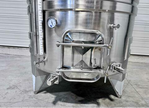 Cuve inox 304 - Circuit serpentin 42 HL (4 200 litres) ARSILAC