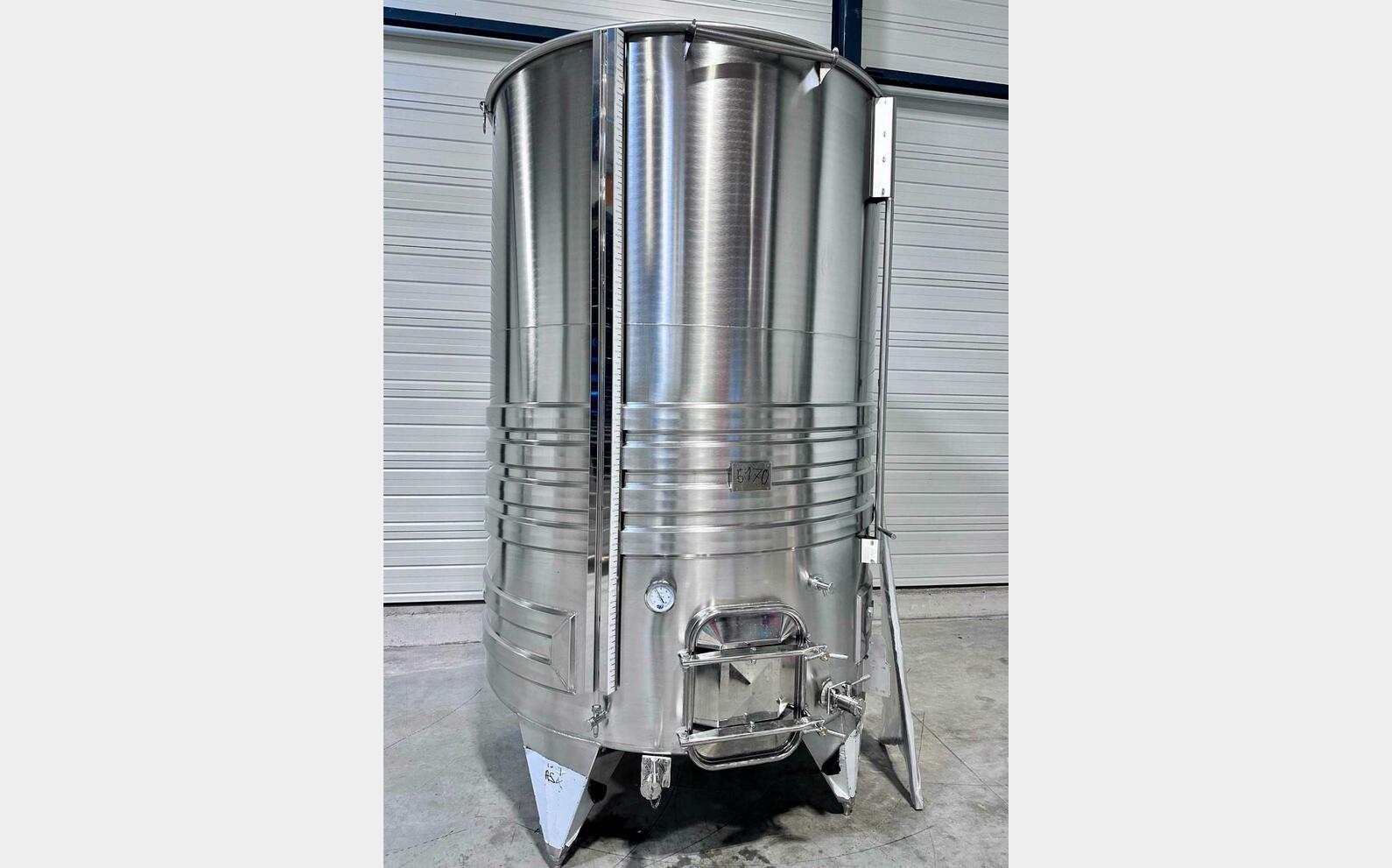 Cuve inox 304 - Circuit serpentin 61.6 HL (6 164 litres) ARSILAC