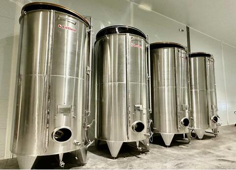304 stainless steel tank - Floating top 150 HL (15,000 litres) LETINA