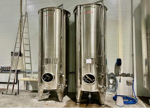 304 stainless steel tank - Floating top 50 HL (5,000 litres) LETINA