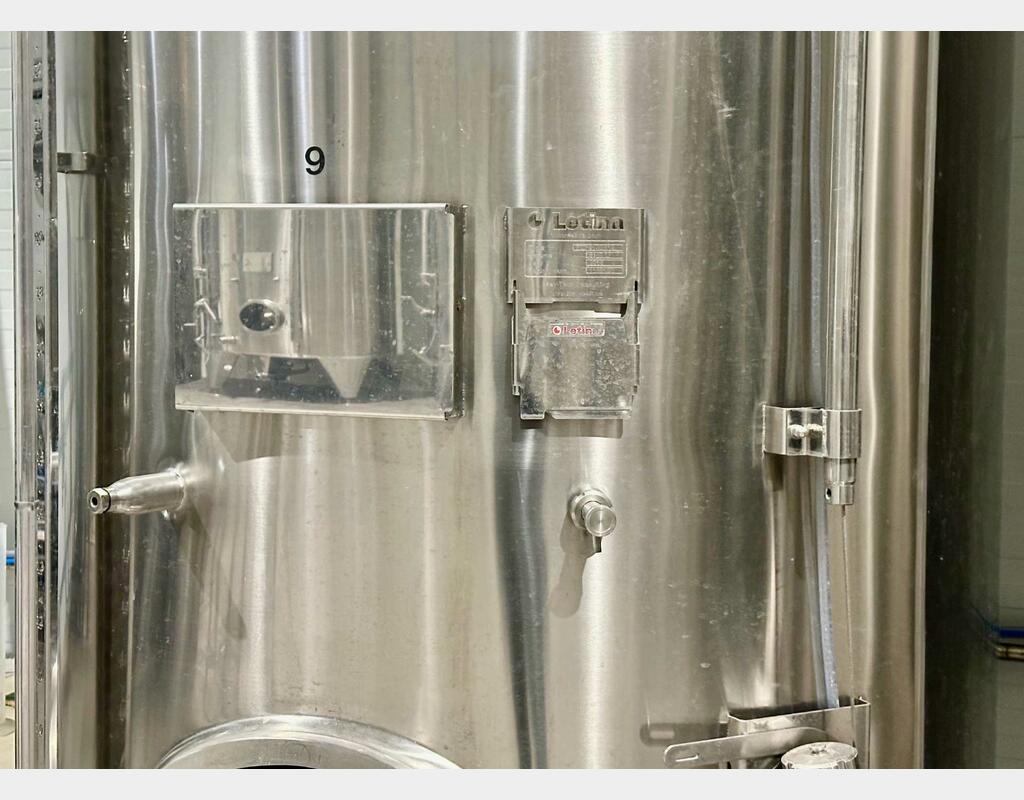 304 stainless steel bowl on legs with conical bottom - Floating top