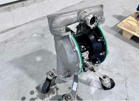 Diaphragm pump