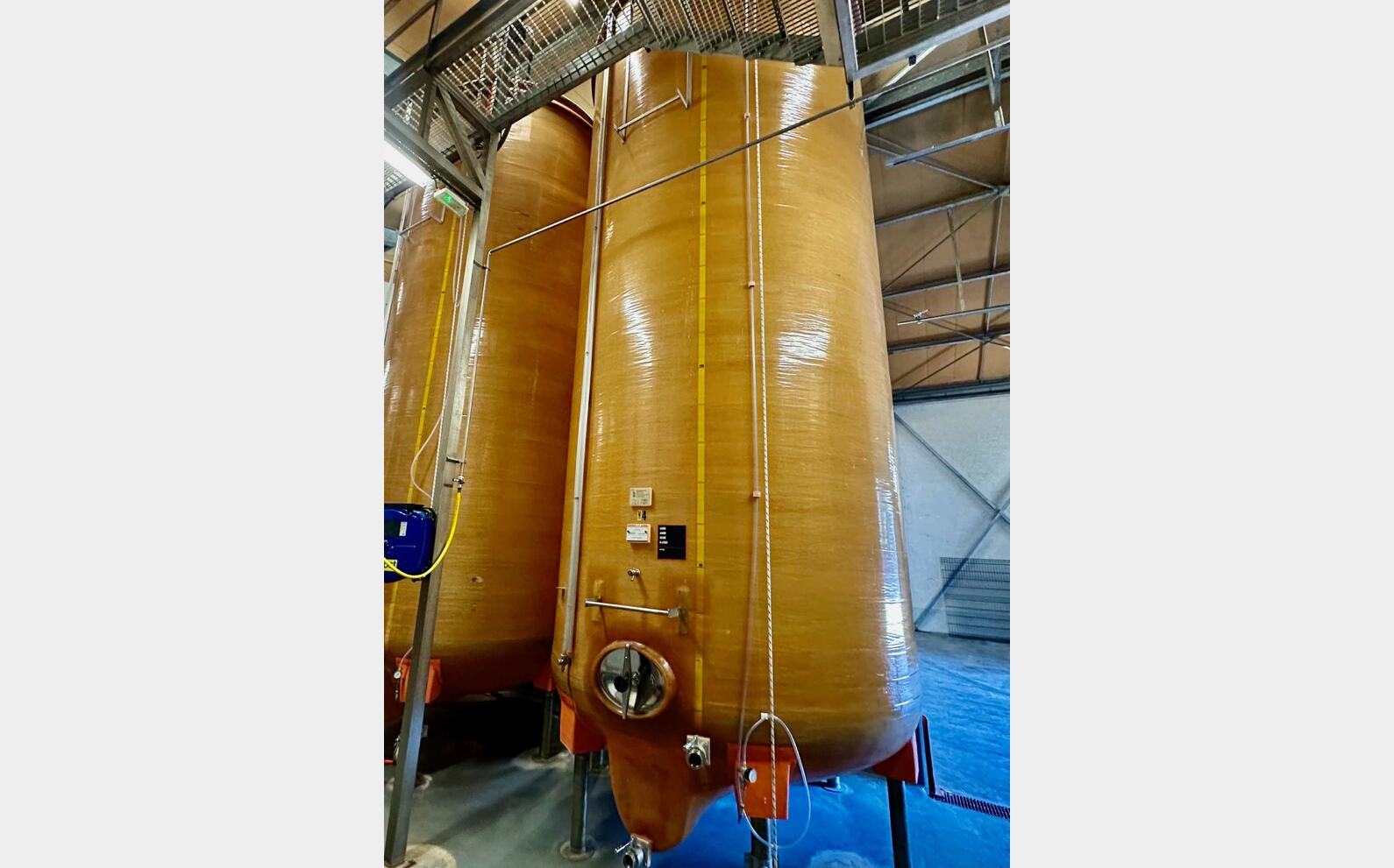 Fibre tank - Floating top 250 HL (25 000 litres) VETRORESINA TOSCANA SNC