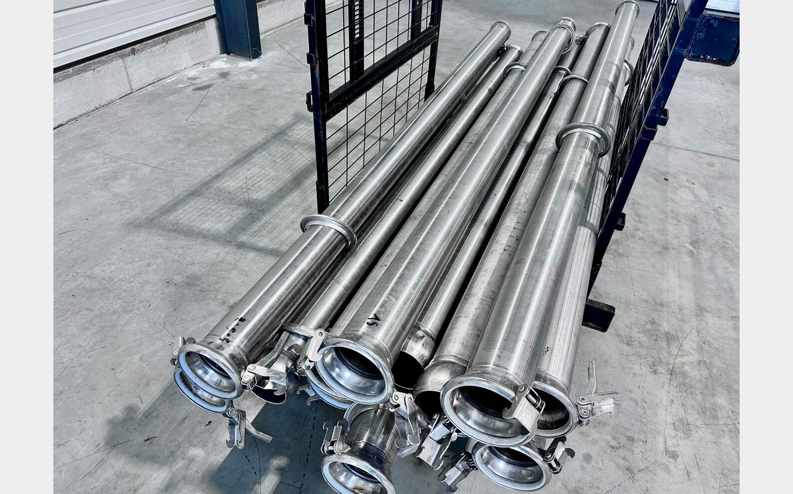 Stainless steel harvest piping