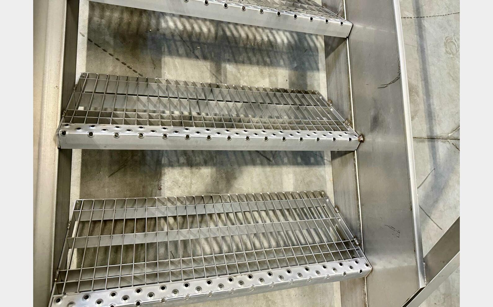 Escalier inox