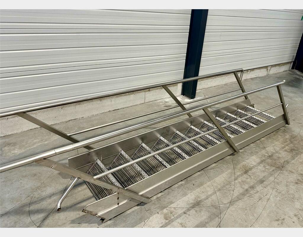 Escalier inox
