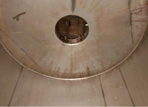 Ss tank - On legs 90 HL (9,000 litres) RURALINOX