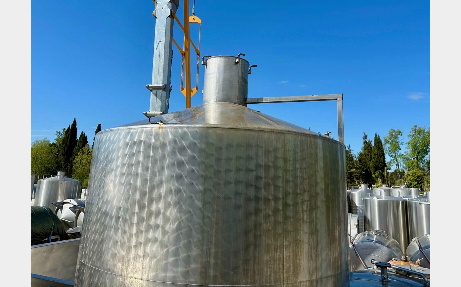 304L stainless steel tank - Conical bottom 204 HL (20,400 litres) LAGOUARDE